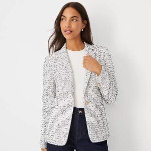 Ann Taylor Hudson Blazer in Tweed